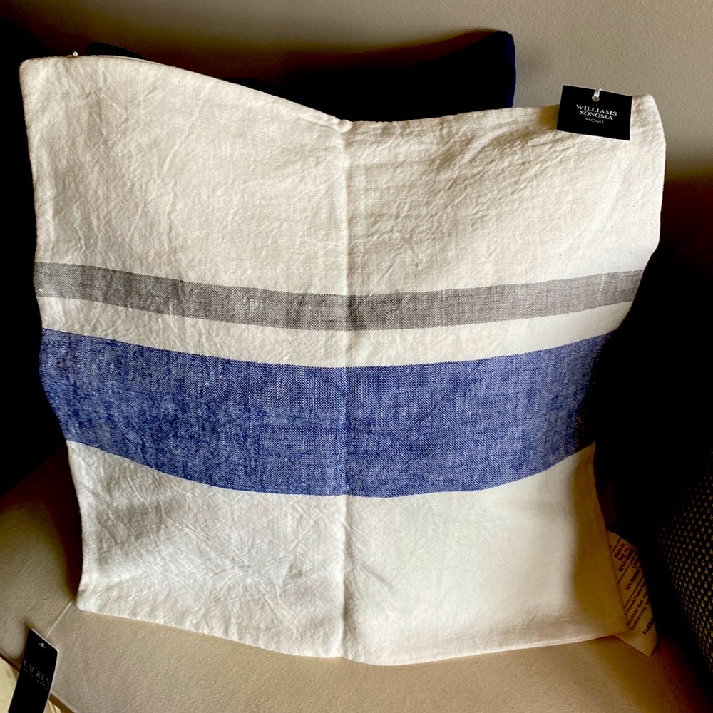 NWT Williams Sonoma Home creamy white linen with blue and gray stripe.